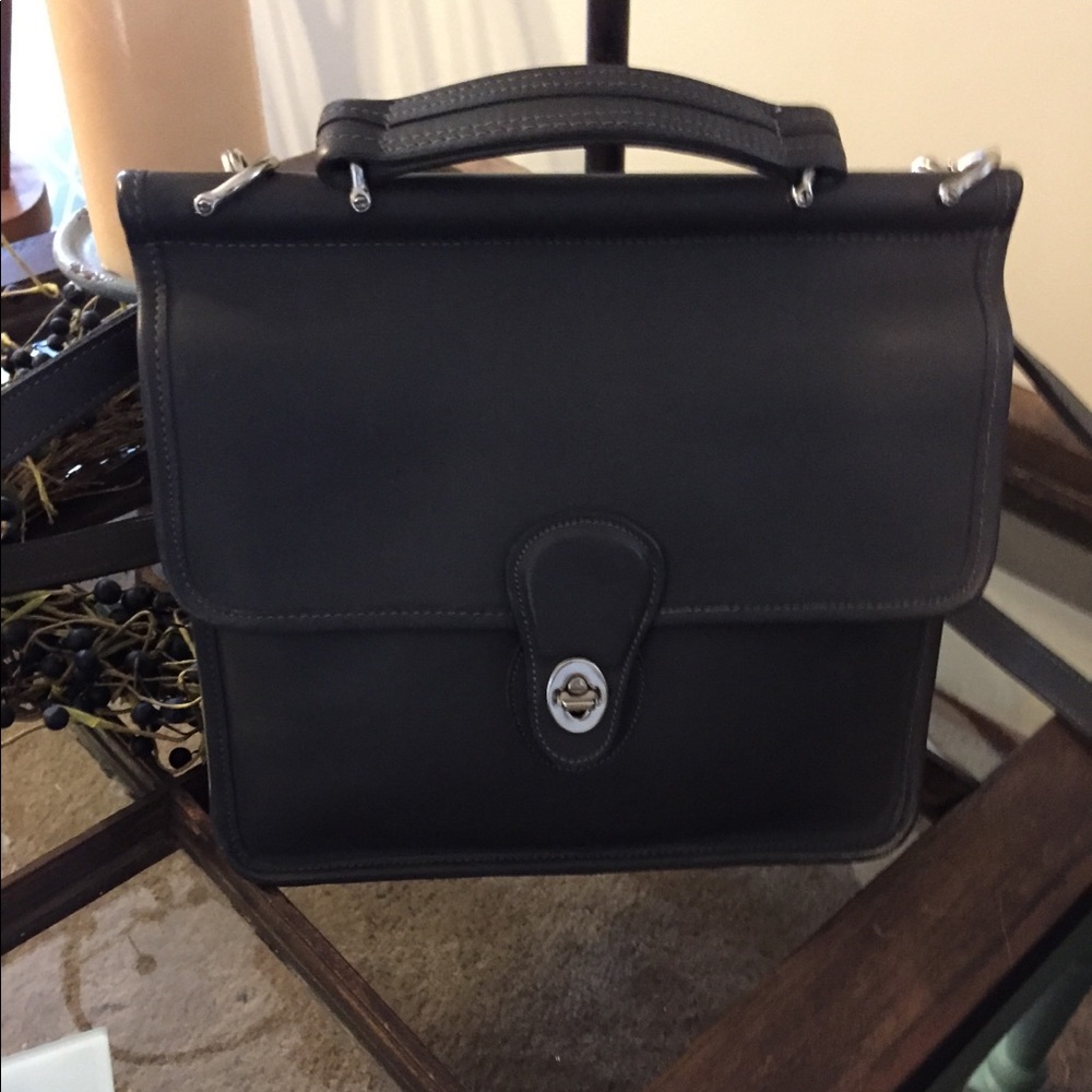 Gray Coach Willis 9927 Extremely Rare Color